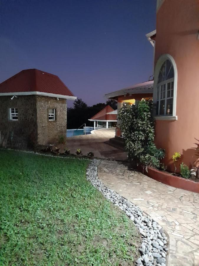 Eden Crest Villa Anse La Raye Luaran gambar